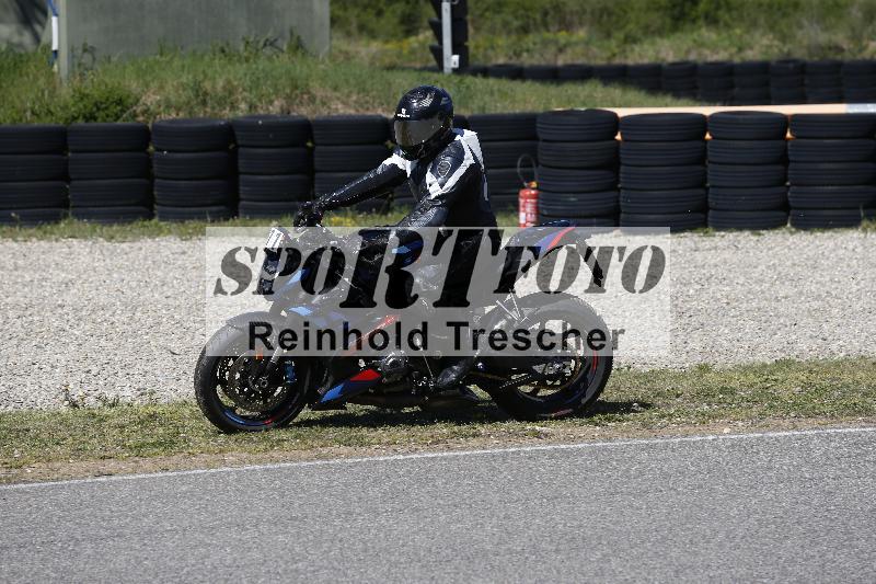 /05 07.04.2026 Cornu Master School ADR/Gruppe rot/11